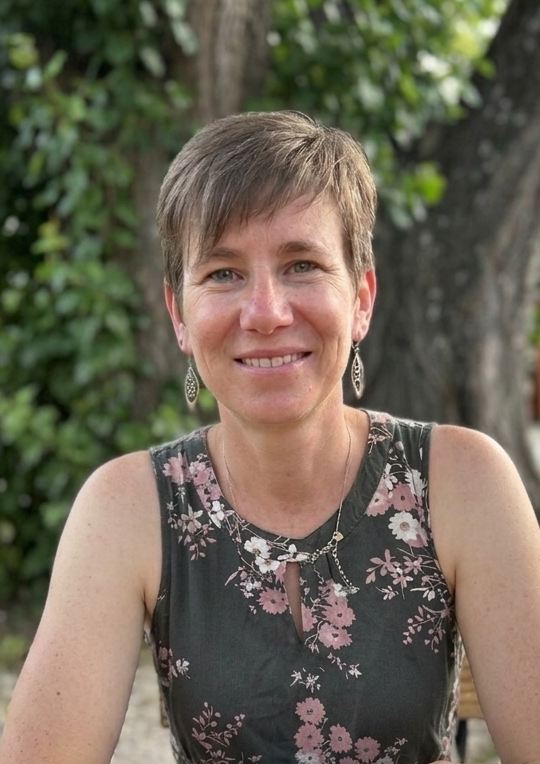 Portrait von  Natalie Tomlinson-Kurz
